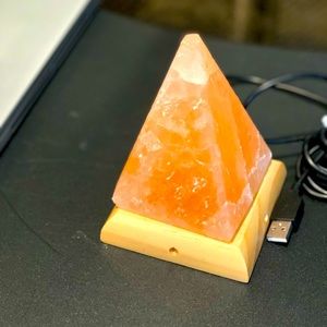 Himalayan Pink Salt Changing Color Lamp
